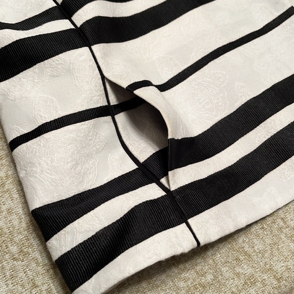 Lafayette 148 Floral Stripe Blazer - Picture 4 of 11